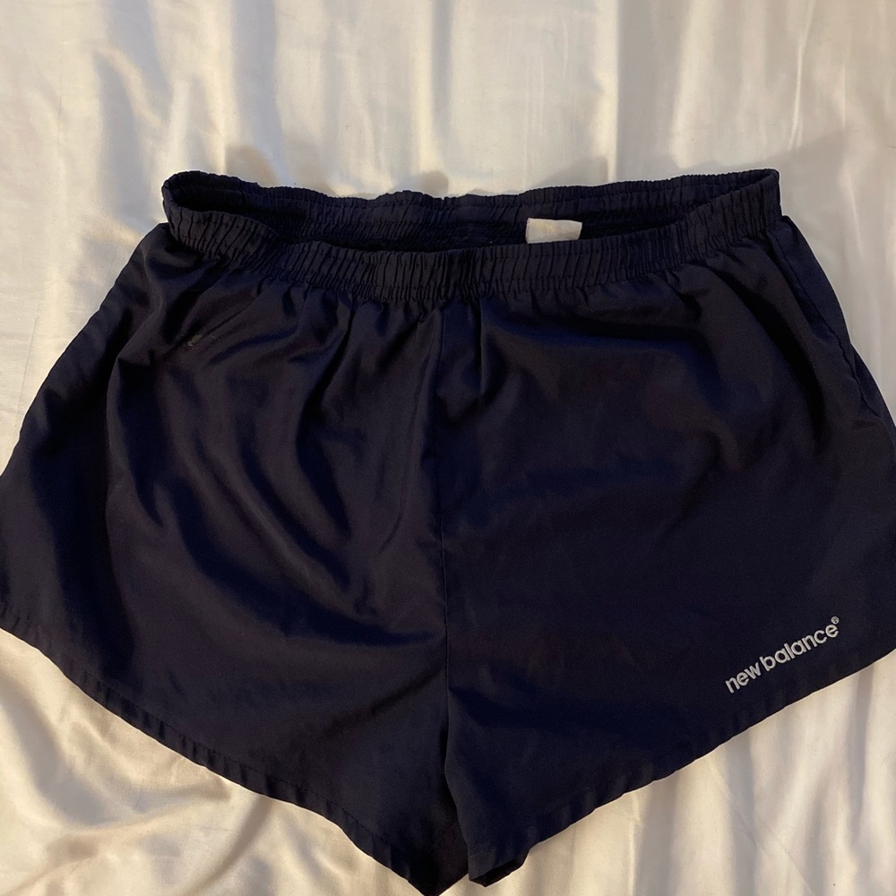 VINTAGE NEW BALANCE RUNNING SHORTS